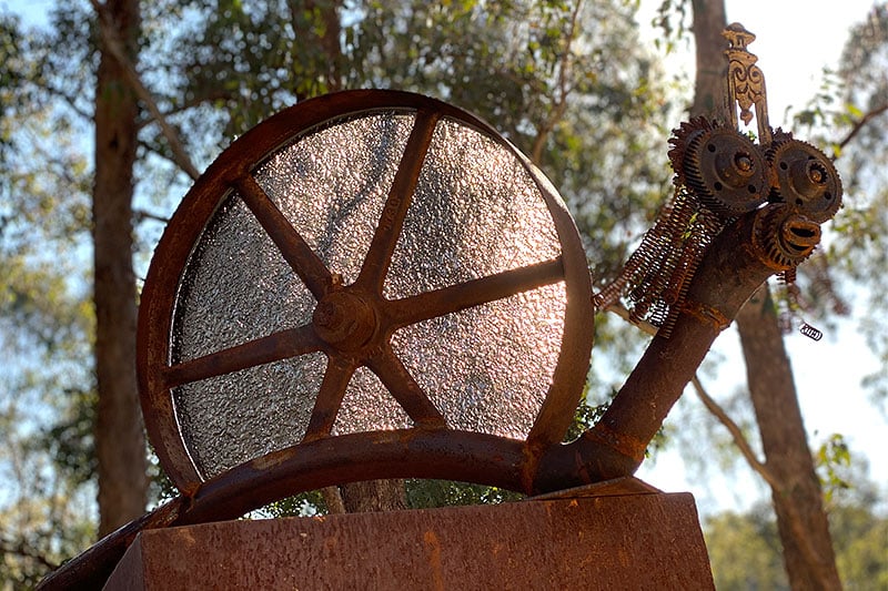 Lovely sculpture made of scrap metals by Tread Sculpture in Melbourne, Australia