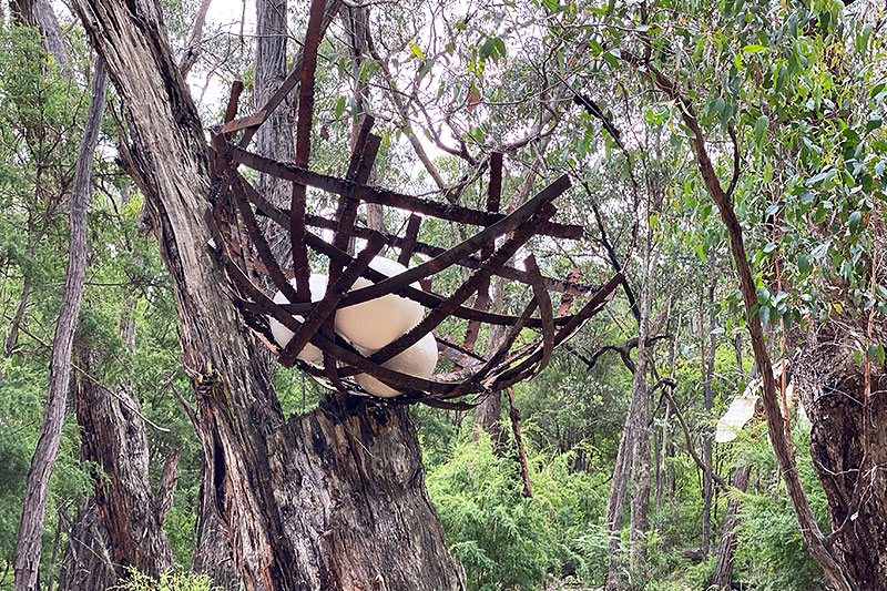 Huge scrap metal bird's nest with eggs handmade by Tread Sculptures in Melbourne, Australia