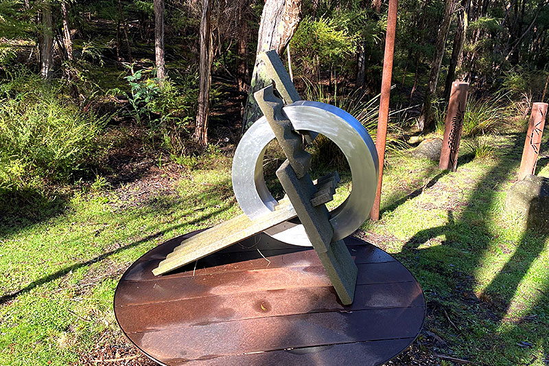 Stainless steel sculpture handmade by Ernst Fries in Victoria, Australia