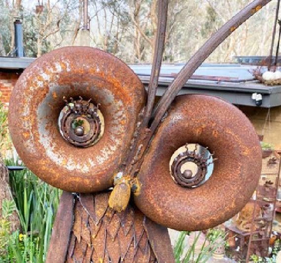 Recycled metal owl sculpture handmade by Tread Sculptures in Melbourne, Australia
