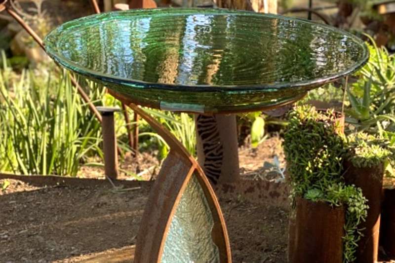 Freestanding birdbath a great addition to any outdoor space