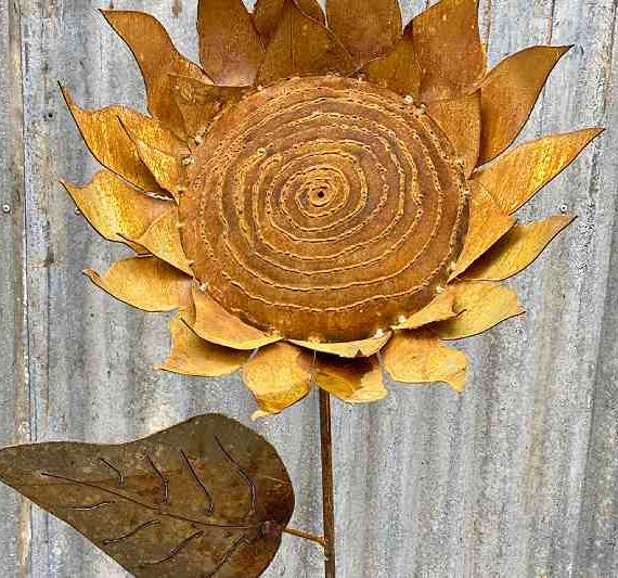 Reclaimed metal sunflower in Melbourne, Australia