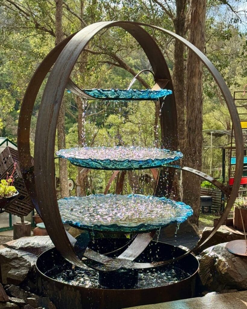 Rain Song – Echo works equally well in contemporary architectural settings and natural garden environments.